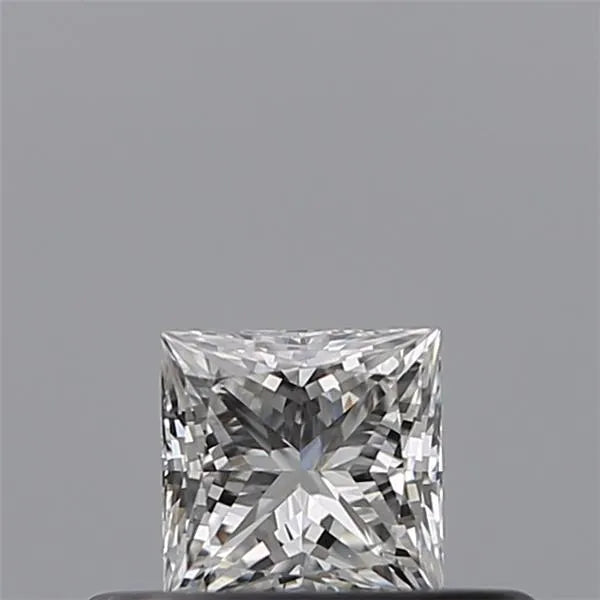 0.24ct Princess Natural Diamond (Colour E, Clarity VVS2, GIA Certified)