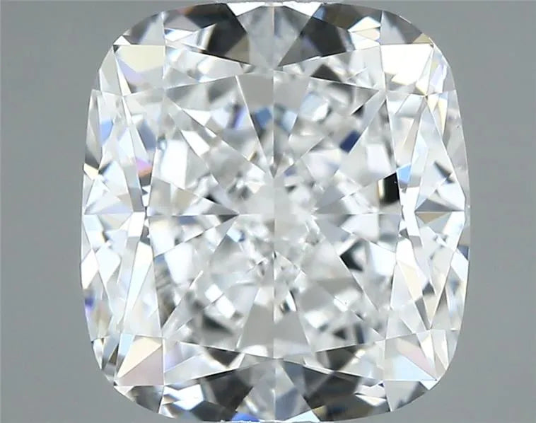 0.90ct Cushion brilliant Natural Diamond (Colour E, Clarity VS1, GIA Certified)