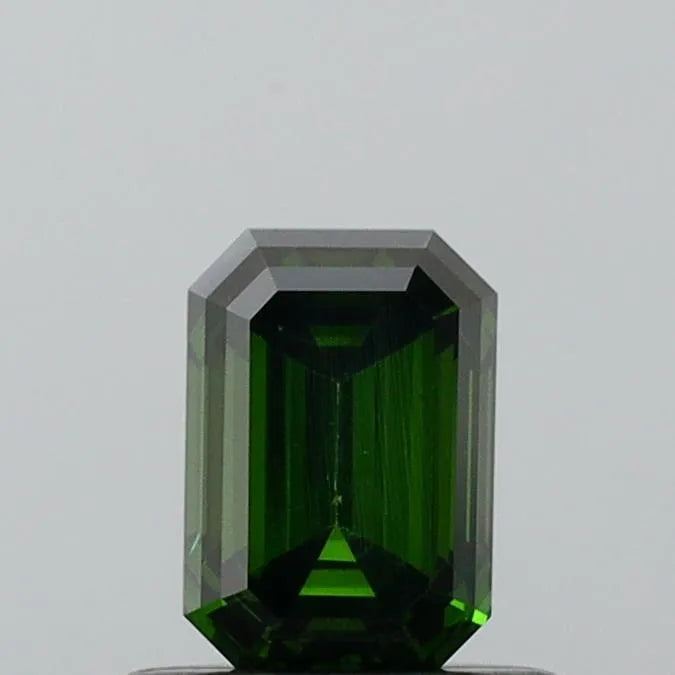 0.60ct Emerald Lab Grown Diamond (Colour Fancy Deep Green, Clarity VS1, IGI Certified)