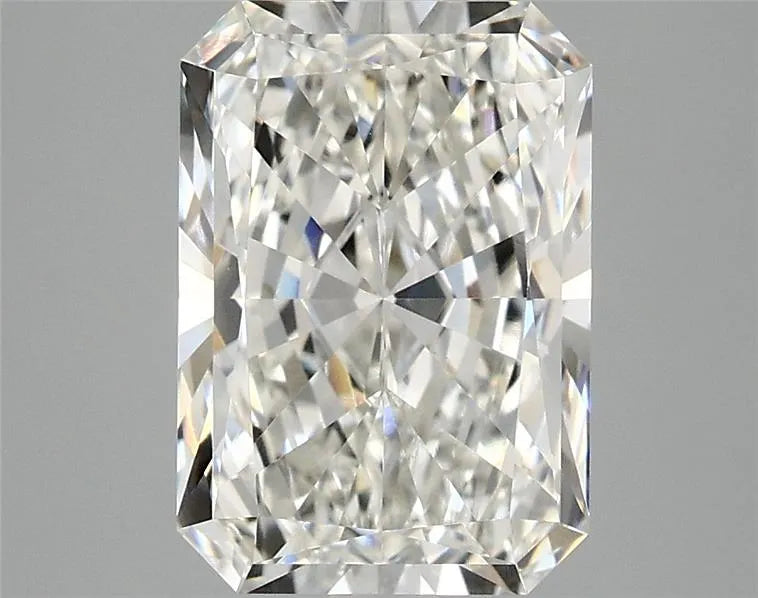 3.00ct Radiant Lab Grown Diamond (Colour G, Clarity VVS2, IGI Certified)