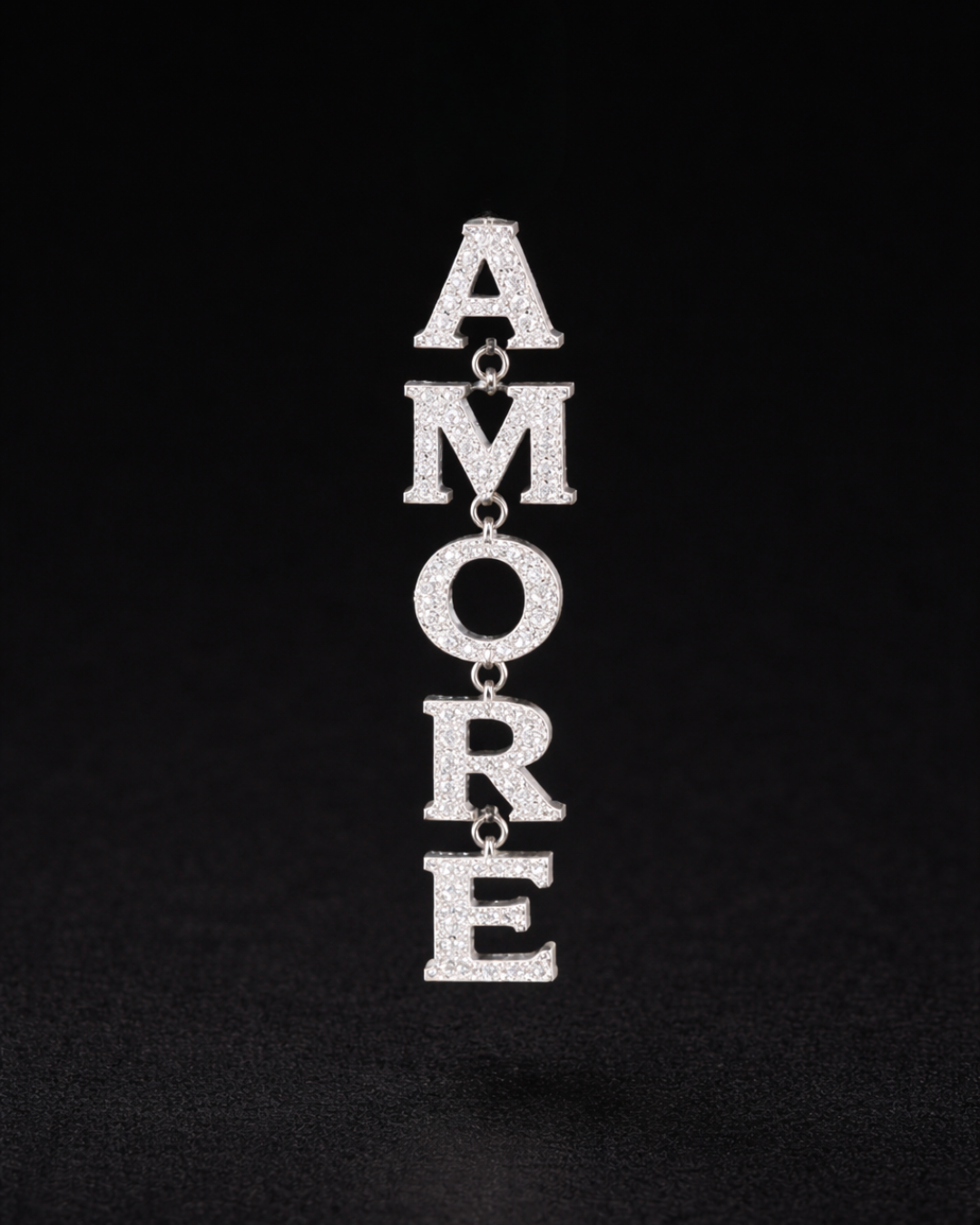 AMORE Natural Diamond Dangle Earring