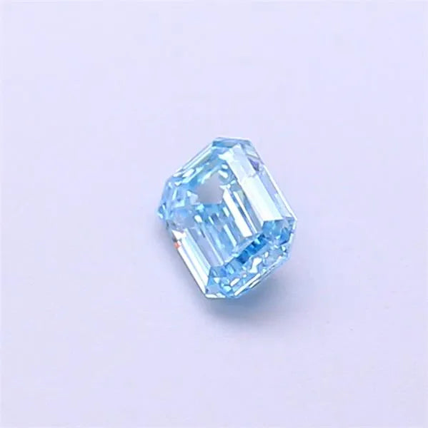 0.26ct Emerald Lab Grown Diamond (Colour Fancy Vivid Blue, Clarity VS1, IGI Certified)