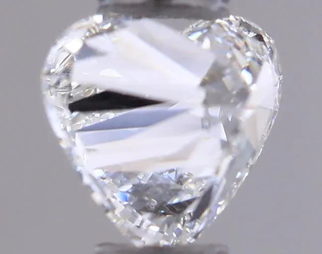 0.41ct Heart Natural Diamond (Colour H, Clarity VS2, GIA Certified)