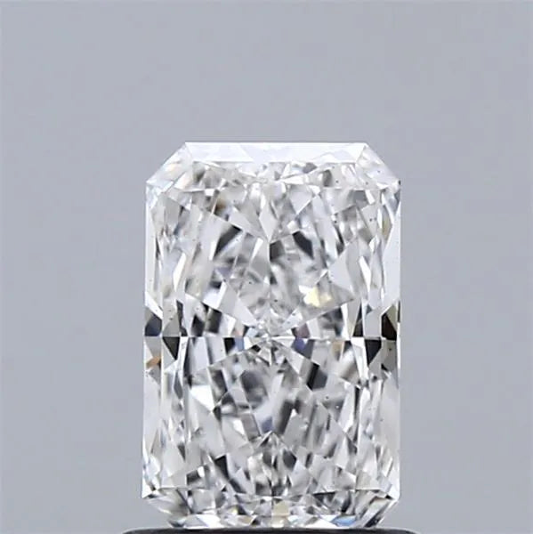 0.92ct Radiant Lab Grown Diamond (Colour E, Clarity VS2, IGI Certified)