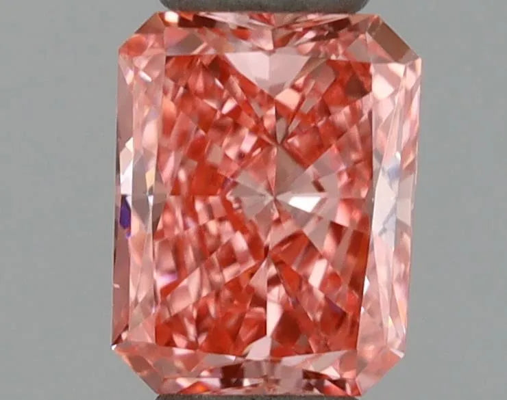 0.44ct Radiant Lab Grown Diamond (Colour Fancy Vivid Pink, Clarity VS1, IGI Certified)