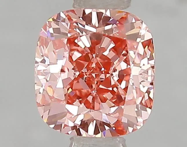 1.04ct Cushion modified Lab Grown Diamond (Colour Fancy Vivid Pink, Clarity VS1, IGI Certified)