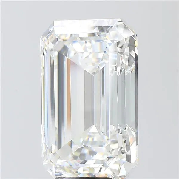 7.99ct Emerald Lab Grown Diamond (Colour E, Clarity VS1, IGI Certified)