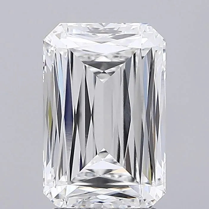 2.86ct Radiant Lab Grown Diamond (Colour E, Clarity VVS2, IGI Certified)
