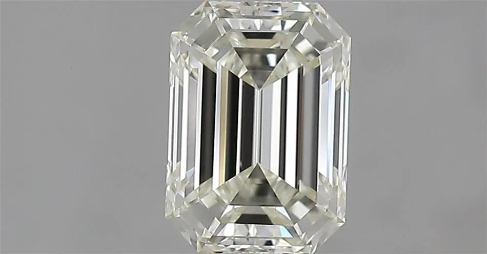 1.03ct Emerald Natural Diamond (Colour J, Clarity IF, Cut VG, IGI Certified)