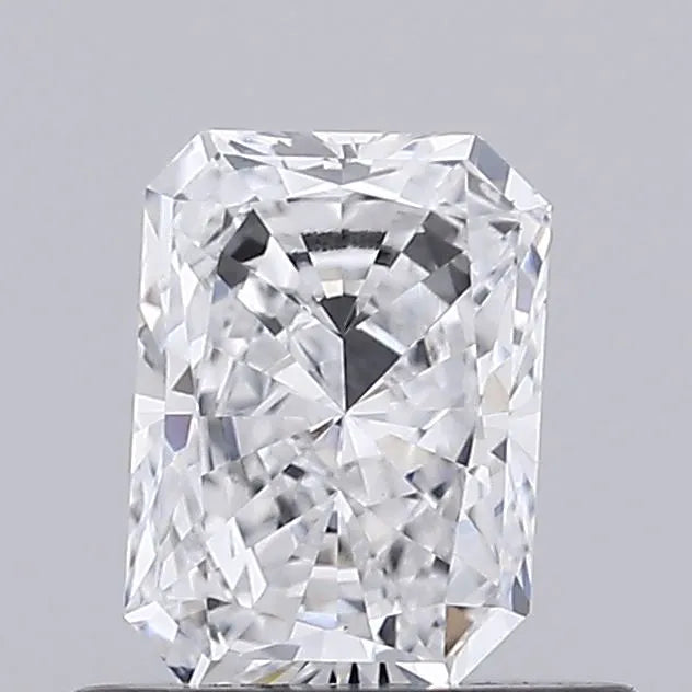 0.46ct Radiant Lab Grown Diamond (Colour D, Clarity VVS2, IGI Certified)