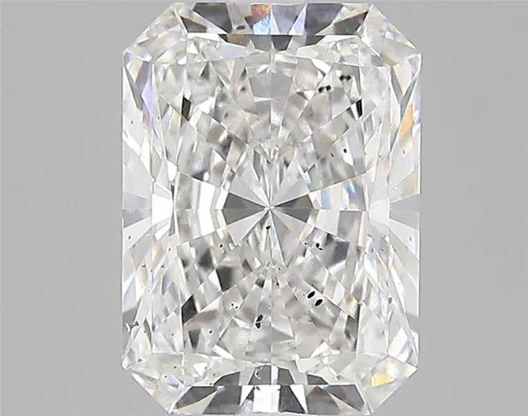 3.06ct Radiant Lab Grown Diamond (Colour F, Clarity SI1, IGI Certified)