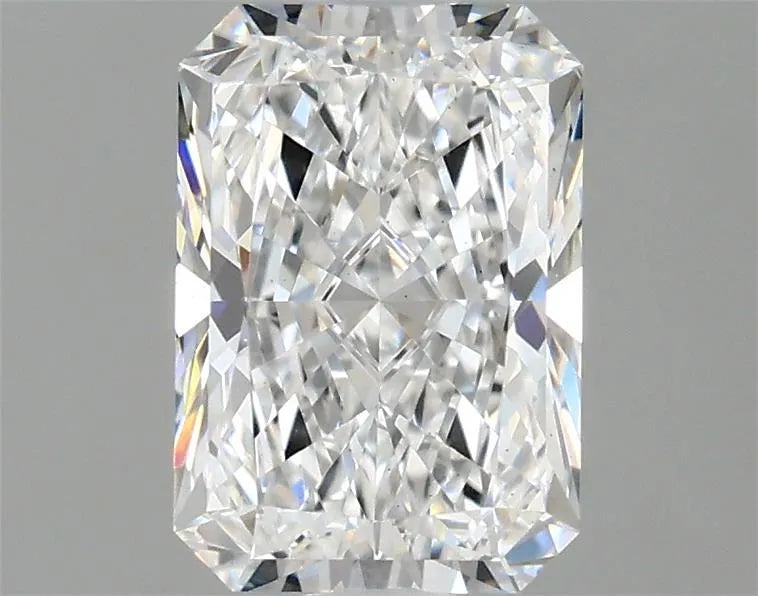 1.21ct Radiant Lab Grown Diamond (Colour E, Clarity VS1, IGI Certified)