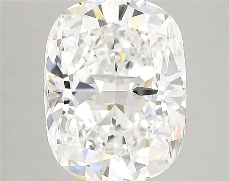 4.17ct Cushion brilliant Lab Grown Diamond (Colour G, Clarity VVS2, Cut EX, GIA Certified)