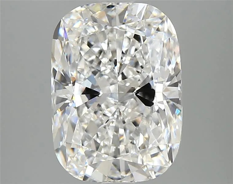 4.04ct Cushion brilliant Lab Grown Diamond (Colour E, Clarity VS1, IGI Certified)