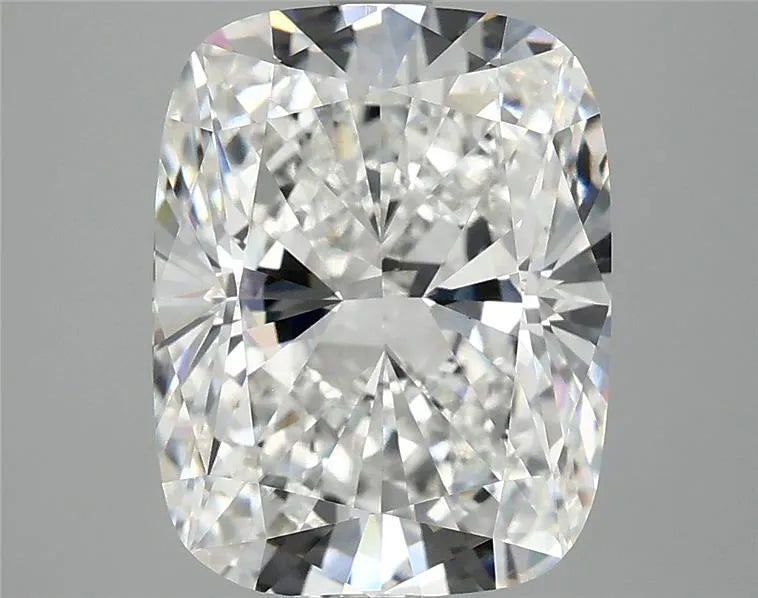 4.72ct Cushion modified Lab Grown Diamond (Colour E, Clarity VS1, IGI Certified)
