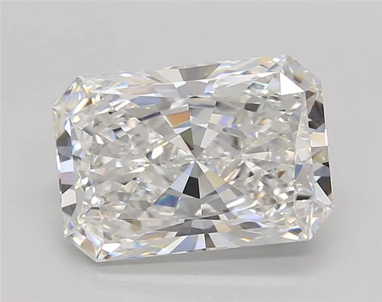 3.02ct Radiant Lab Grown Diamond (Colour D, Clarity VVS2, IGI Certified)