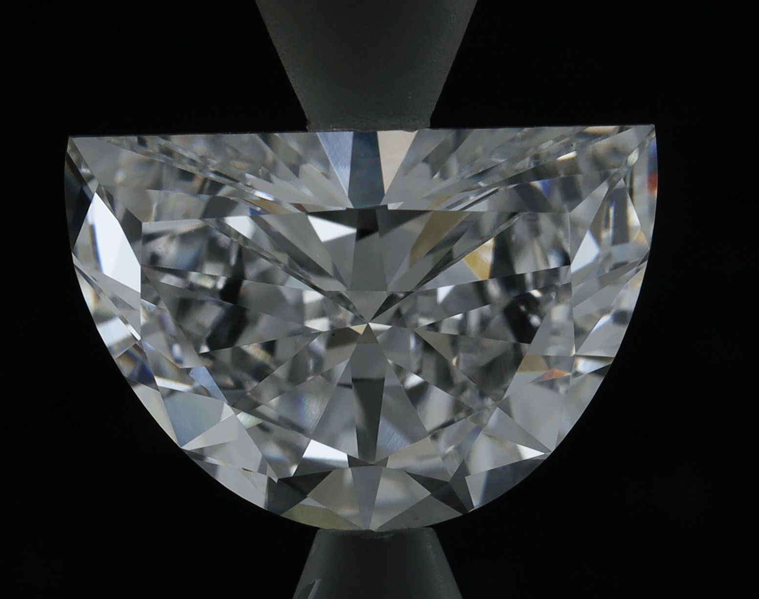 Half moon 2.01ct D VS1 EX EX None
