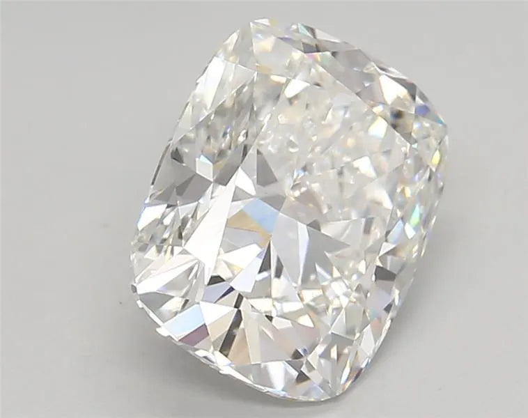 2.93ct Cushion modified Lab Grown Diamond (Colour E, Clarity VVS2, IGI Certified)