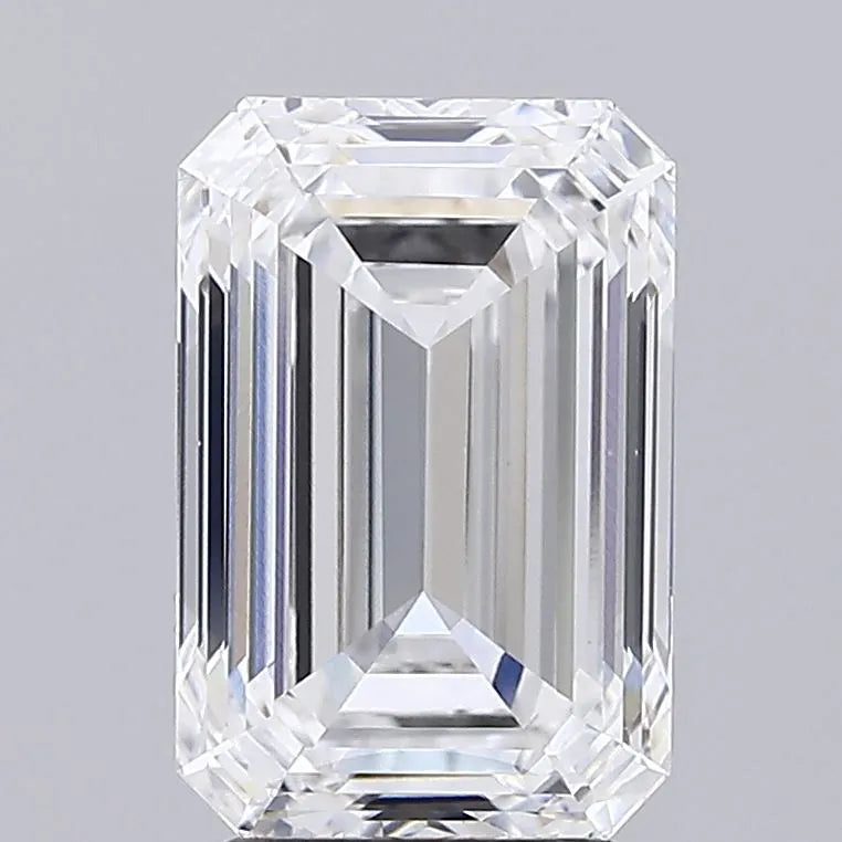 4.25ct Emerald Lab Grown Diamond (Colour E, Clarity VVS2, IGI Certified)