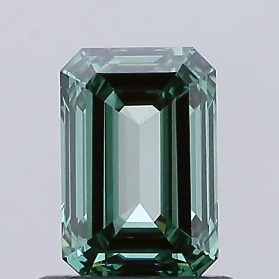 0.90ct Emerald Lab Grown Diamond (Colour Fancy Vivid Green, Clarity VVS2, IGI Certified)