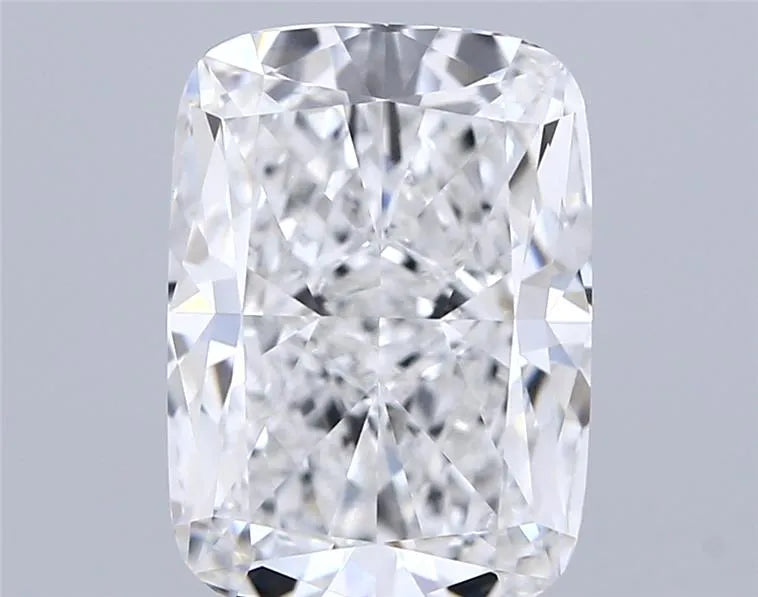 4.75ct Cushion brilliant Lab Grown Diamond (Colour E, Clarity VVS1, IGI Certified)