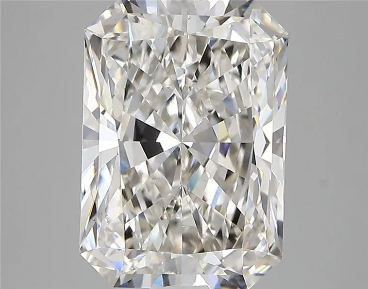 4.51ct Radiant Lab Grown Diamond (Colour G, Clarity VS1, IGI Certified)