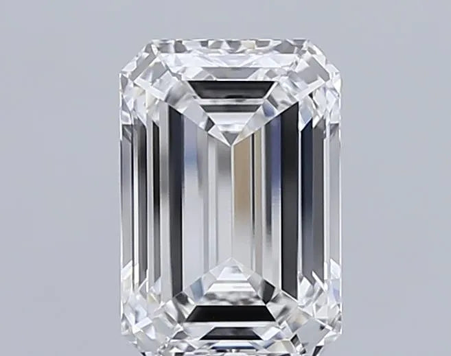 4.66ct Emerald Lab Grown Diamond (Colour D, Clarity VVS2, IGI Certified)