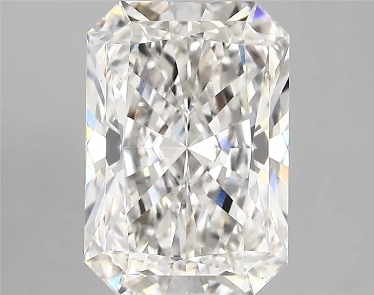 3.72ct Radiant Lab Grown Diamond (Colour F, Clarity VS2, IGI Certified)