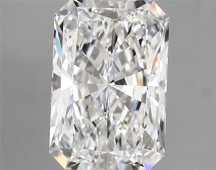 3.17ct Radiant Lab Grown Diamond (Colour D, Clarity VS1, IGI Certified)
