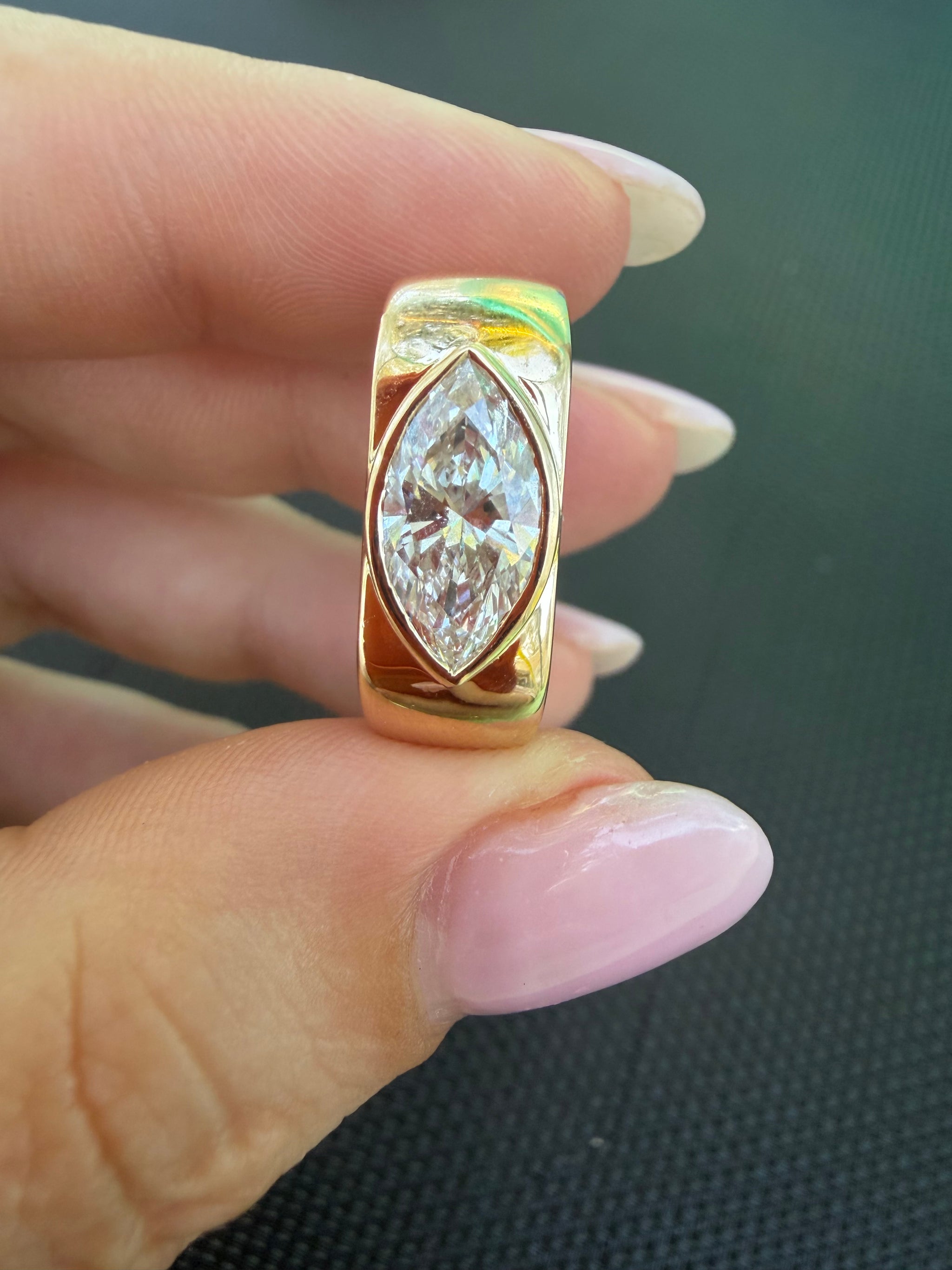 1.80 CT Marquise Lab-Grown Diamond Bezel Ring – F VVS2, IGI Certified, 18K Yellow Gold