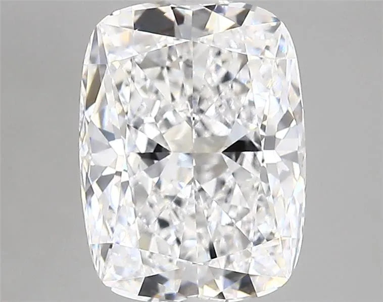 2.67ct Cushion modified Lab Grown Diamond (Colour D, Clarity VVS2, IGI Certified)
