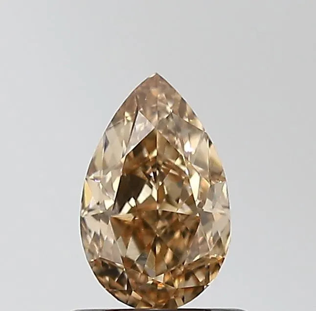 0.77ct Pear Natural Diamond (Clarity VS1, GIA Certified)