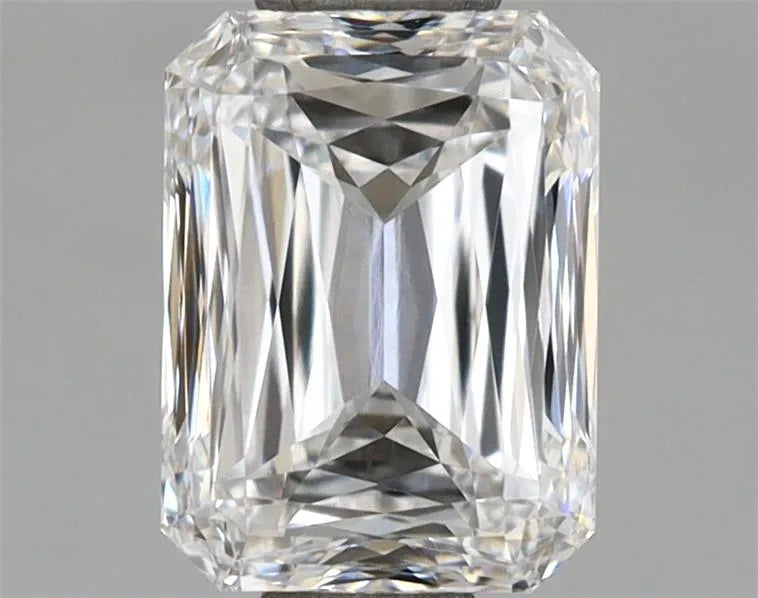1.52ct Radiant Lab Grown Diamond (Colour E, Clarity VS1, IGI Certified)