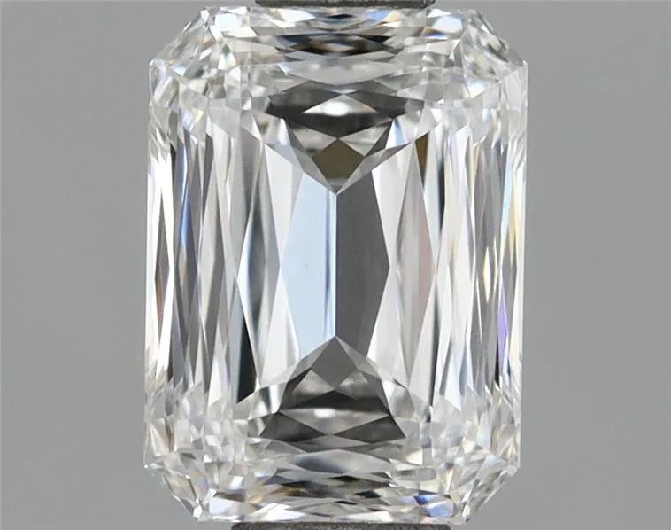 1.32ct Radiant Lab Grown Diamond (Colour E, Clarity VVS2, IGI Certified)