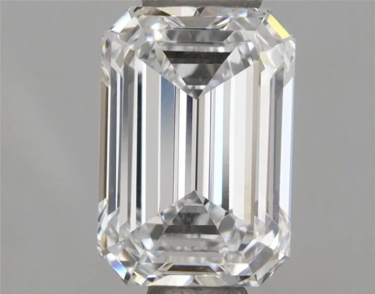 1.01ct Emerald Lab Grown Diamond (Colour D, Clarity VVS2, IGI Certified)