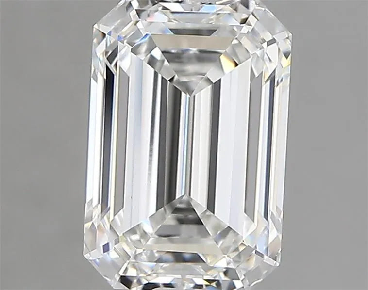 1.93ct Emerald Lab Grown Diamond (Colour F, Clarity VVS2, IGI Certified)