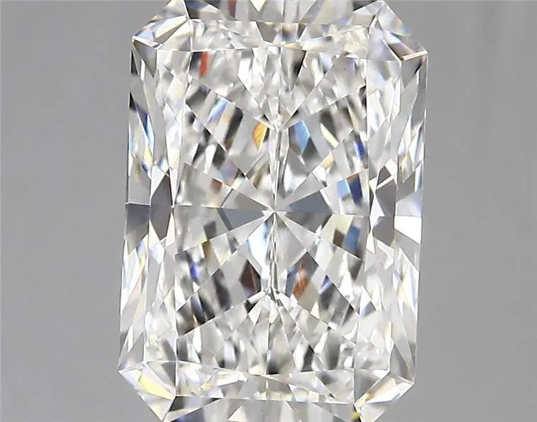 3.46ct Radiant Lab Grown Diamond (Colour D, Clarity VS1, IGI Certified)
