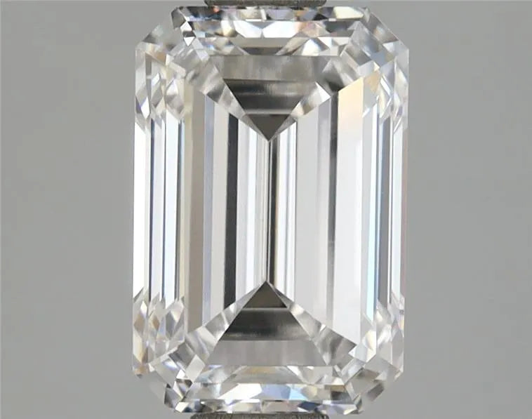 2.51ct Emerald Lab Grown Diamond (Colour E, Clarity VVS2, IGI Certified)