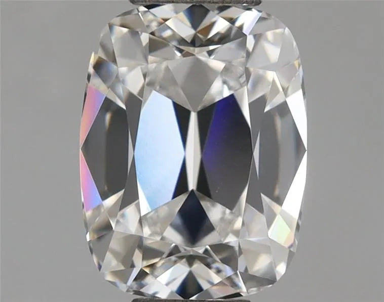 1.01ct Cushion brilliant Lab Grown Diamond (Colour D, Clarity VVS2, IGI Certified)