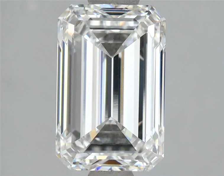 3.00ct Emerald Lab Grown Diamond (Colour E, Clarity VVS1, IGI Certified)