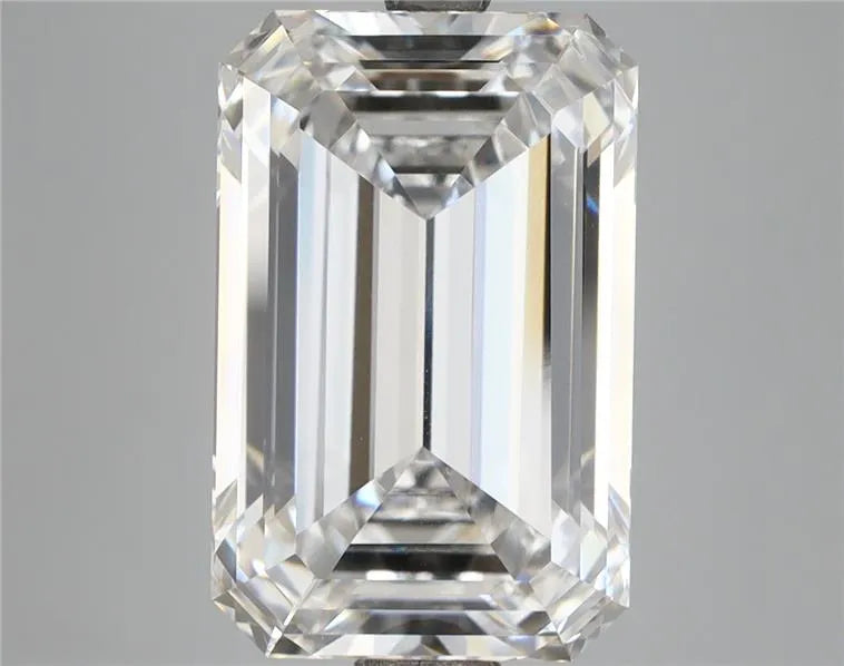 7.12ct Emerald Lab Grown Diamond (Colour E, Clarity VVS2, IGI Certified)