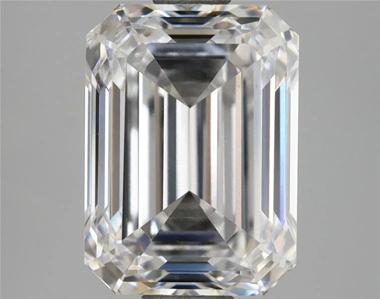 3.10ct Emerald Lab Grown Diamond (Colour E, Clarity VVS2, IGI Certified)
