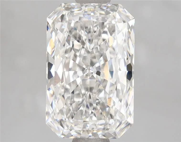 2.19ct Radiant Lab Grown Diamond (Colour E, Clarity VS1, IGI Certified)