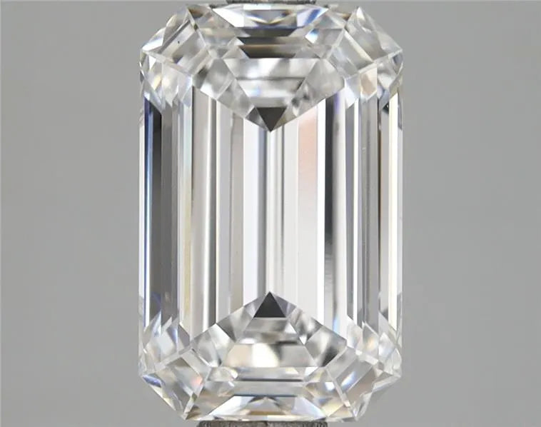 2.51ct Emerald Lab Grown Diamond (Colour D, Clarity VVS2, IGI Certified)