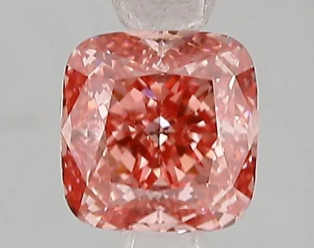 1.03ct Cushion modified Lab Grown Diamond (Colour Fancy Vivid Pink, Clarity VS2, IGI Certified)
