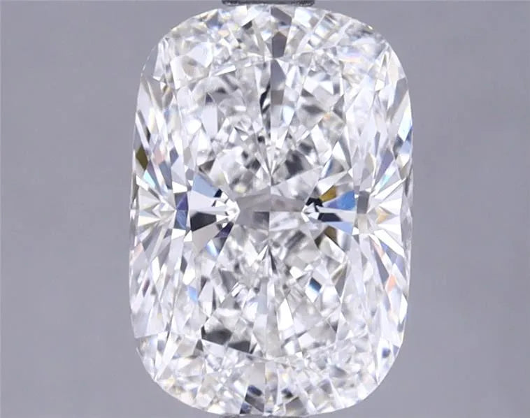 2.00ct Cushion brilliant Lab Grown Diamond (Colour G, Clarity VS1, IGI Certified)