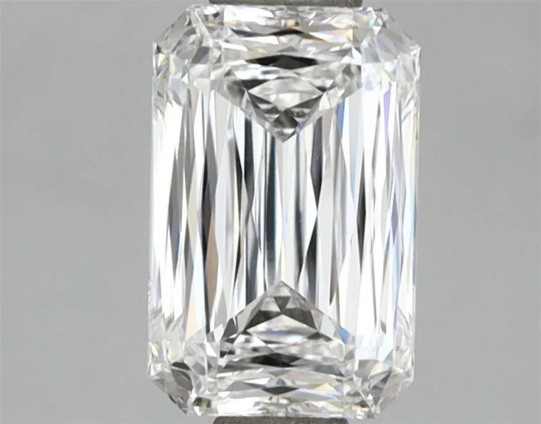 1.54ct Radiant Lab Grown Diamond (Colour E, Clarity VS1, IGI Certified)