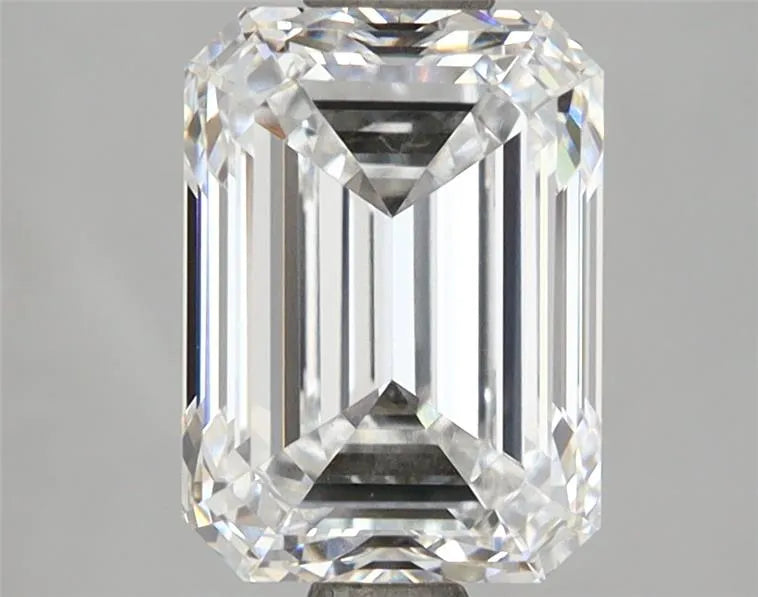 2.88ct Emerald Lab Grown Diamond (Colour D, Clarity VVS2, IGI Certified)