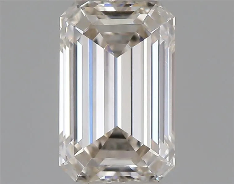0.40ct Emerald Natural Diamond (Colour L, Clarity VVS2, GIA Certified)