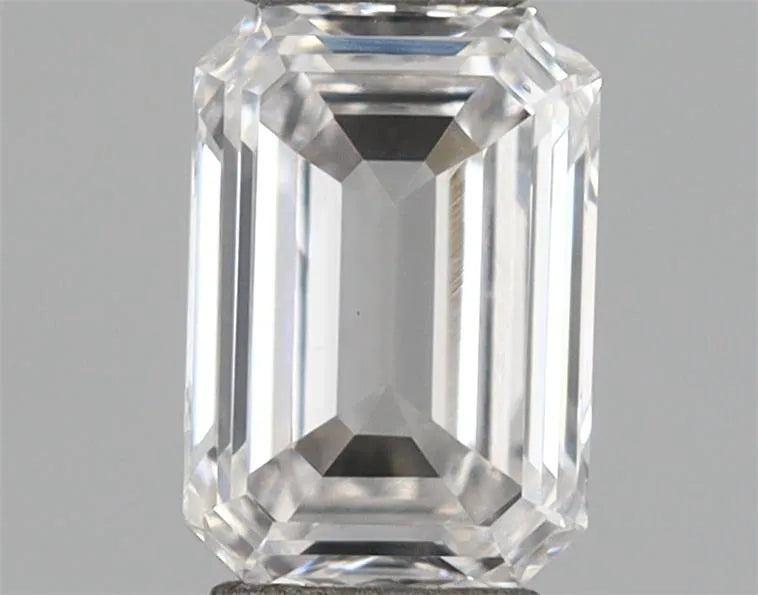 0.46ct Emerald Lab Grown Diamond (Colour E, Clarity VS1, IGI Certified)